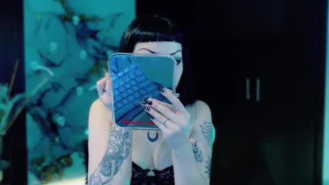 madison_jacksonn online show from 3, 12, 2025