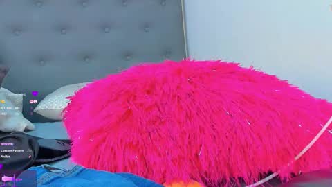   online show from 12, 9, 2025