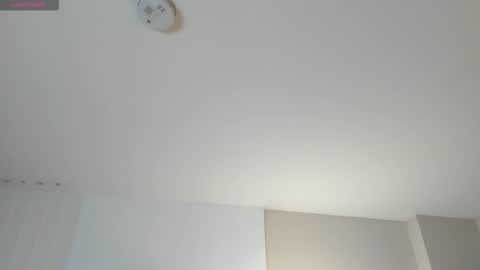 Maddi Collins online show from 5, 12, 2025