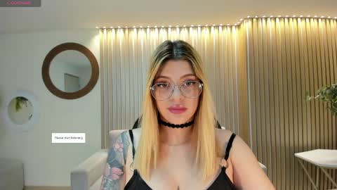 Madison Kane online show from 26, 4, 2026