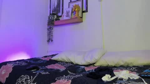 Snapshot of madissonkay chatting on 15, 5, 2026 online show from 15, 5, 2026