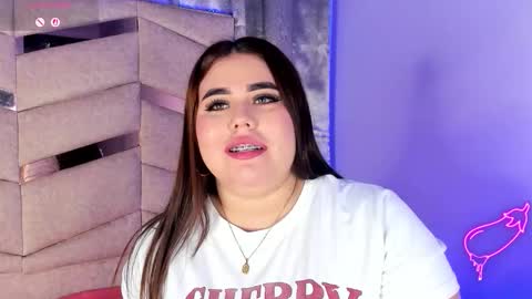 Snapshot of madissonlee__ chatting on 3, 2, 2026 madissonlee__ online show from 3, 2, 2026