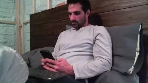 Snapshot of madmax0133 chatting on 1, 2, 2025 Guigui online show from 1, 2, 2025