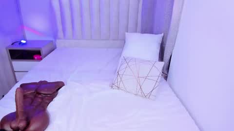 Madyson hot online show from 3, 10, 2025