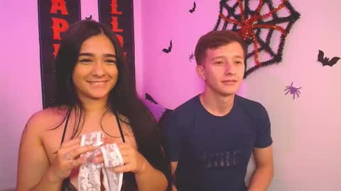 Snapshot of mae_nathan chatting on 20, 10, 2025 mae and nathan online show from 20, 10, 2025
