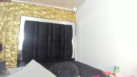 MAEE ANGELS online show from 13, 2, 2025