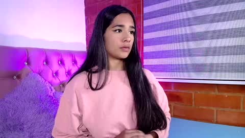 Snapshot of maeena chatting on 11, 12, 2024 maeena online show from 11, 12, 2024