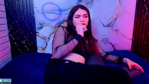 maevekuro online show from 12, 3, 2026