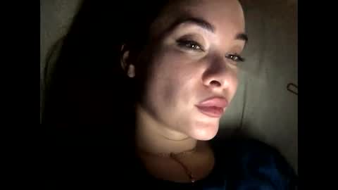 magggg658318 online show from 17, 1, 2025