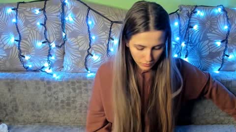 Maggie online show from 26, 12, 2024