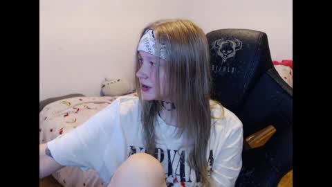 Magdalene Swaggy online show from 13, 12, 2024