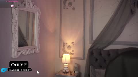   online show from 15, 9, 2025