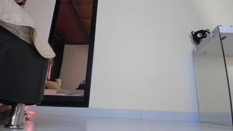   online show from 2, 2, 2025