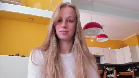 Snapshot of magic_couple13 chatting on 3, 7, 2026 Alice online show from 3, 7, 2026