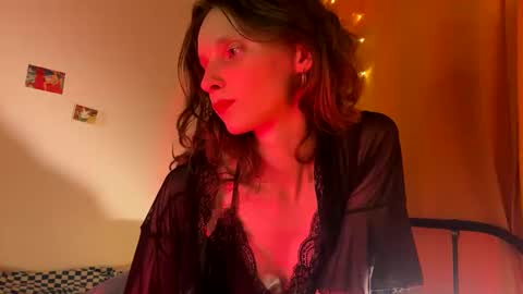 Snapshot of magic_mini_moon chatting on 1, 2, 2025 Mikky or Moon online show from 1, 2, 2025