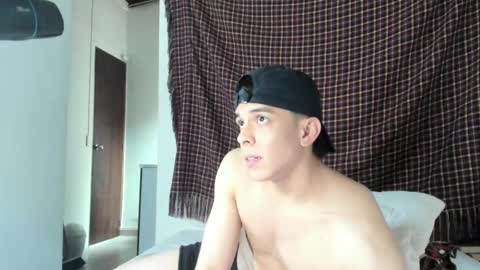 Snapshot of magic_tony chatting on 18, 2, 2025 Tony Hoffa online show from 18, 2, 2025