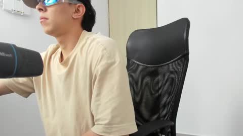 Snapshot of magic_tony chatting on 9, 3, 2025 Tony Hoffa online show from 9, 3, 2025