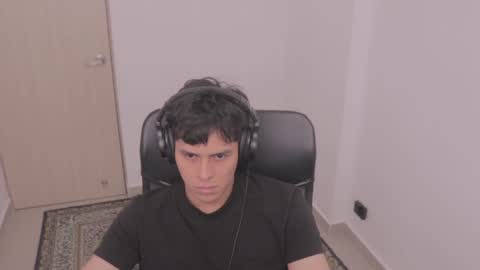 Snapshot of magic_tony chatting on 14, 9, 2025 Tony Hoffa online show from 14, 9, 2025