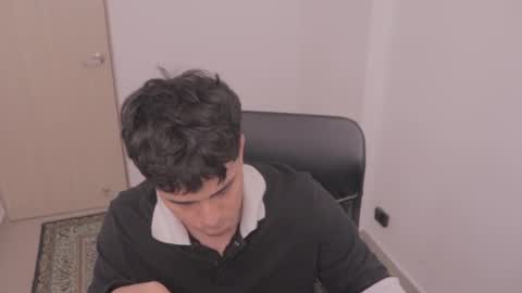 Snapshot of magic_tony chatting on 5, 10, 2025 Tony Hoffa online show from 5, 10, 2025