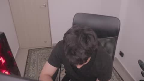 Snapshot of magic_tony chatting on 24, 10, 2025 Tony Hoffa online show from 24, 10, 2025