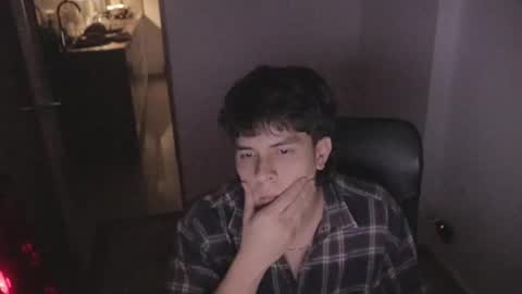 Snapshot of magic_tony chatting on 26, 10, 2025 Tony Hoffa online show from 26, 10, 2025