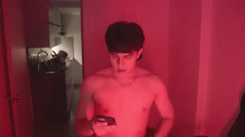 Snapshot of magic_tony chatting on 30, 10, 2025 Tony Hoffa online show from 30, 10, 2025