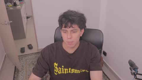 Snapshot of magic_tony chatting on 30, 10, 2025 Tony Hoffa online show from 30, 10, 2025