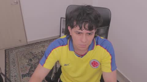 Snapshot of magic_tony chatting on 21, 12, 2025 Tony Hoffa online show from 21, 12, 2025