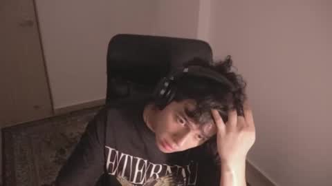 Snapshot of magic_tony chatting on 23, 12, 2025 Tony Hoffa online show from 23, 12, 2025