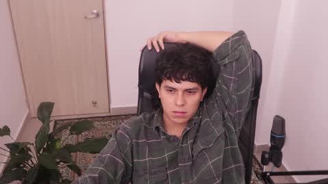 Snapshot of magic_tony chatting on 4, 2, 2026 Tony Hoffa online show from 4, 2, 2026