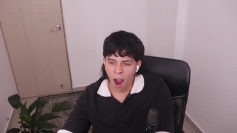 Snapshot of magic_tony chatting on 23, 2, 2026 Tony Hoffa online show from 23, 2, 2026