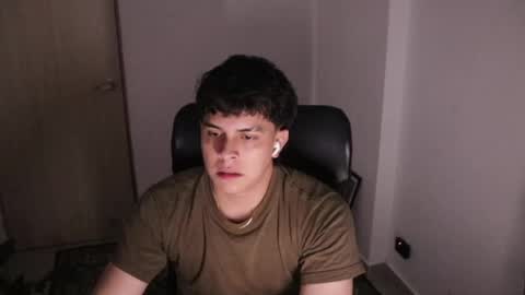 Snapshot of magic_tony chatting on 15, 3, 2026 Tony Hoffa online show from 15, 3, 2026