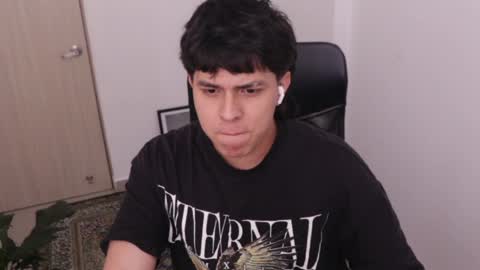 Snapshot of magic_tony chatting on 28, 3, 2026 Tony Hoffa online show from 28, 3, 2026