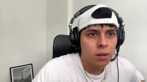 Snapshot of magic_tony chatting on 30, 3, 2026 Tony Hoffa online show from 30, 3, 2026