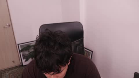 Snapshot of magic_tony chatting on 12, 4, 2026 Tony Hoffa online show from 12, 4, 2026