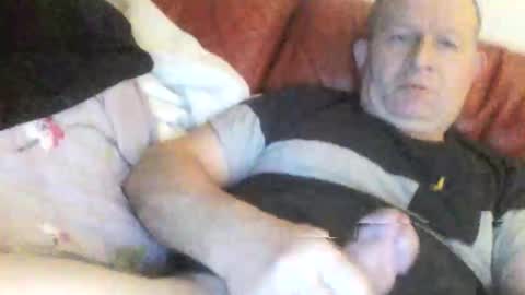 Snapshot of magicman250 chatting on 29, 10, 2025 magicman250 online show from 29, 10, 2025