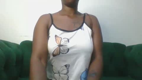 Snapshot of magicpussyy1 chatting on 9, 4, 2026 magicbabe online show from 9, 4, 2026