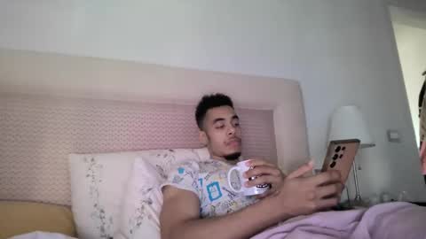 Magicsempai online show from 6, 3, 2025