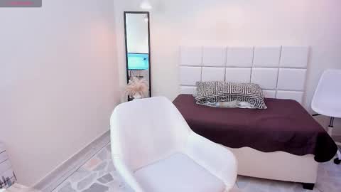 Snapshot of magicvenus111 chatting on 6, 11, 2025 Venus online show from 6, 11, 2025