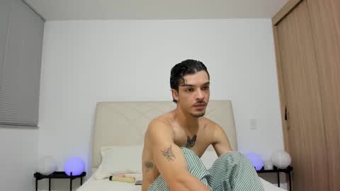 mai_sanchez online show from 12, 1, 2026