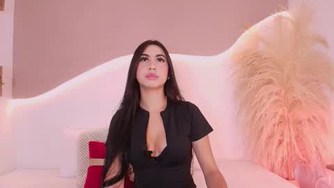 MAIA  LIA  online show from 21, 12, 2025