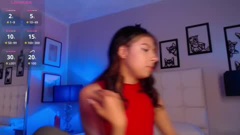 Maia Reficco online show from 5, 3, 2026