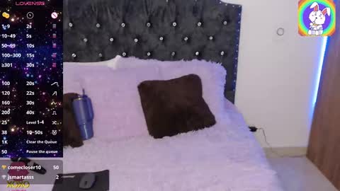 Snapshot of maiaa_evans chatting on 5, 2, 2025    t  online show from 5, 2, 2025