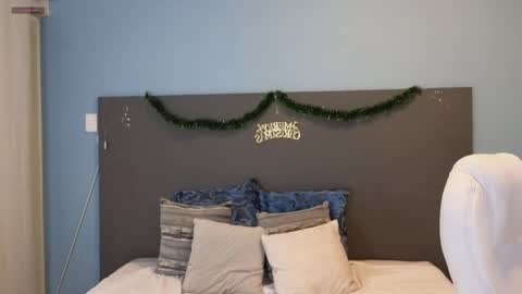 Maiaa Ruiz  online show from 11, 12, 2024