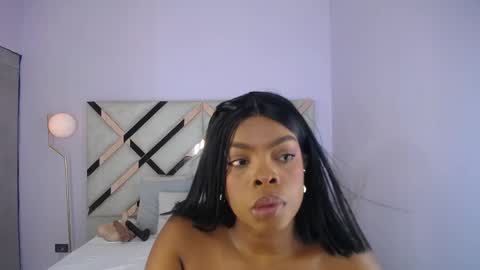 Maia Charris online show from 5, 6, 2026