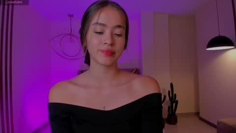  Maia  online show from 15, 9, 2025