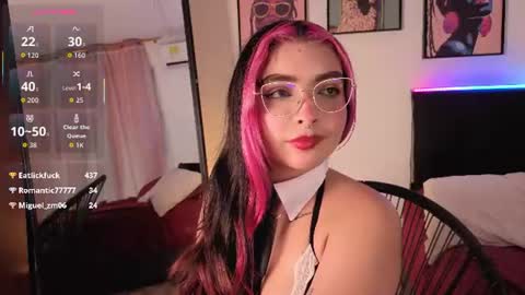 Snapshot of maiamancini chatting on 23, 7, 2026 Maia online show from 23, 7, 2026