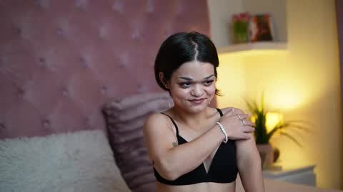  Maia  online show from 6, 10, 2025