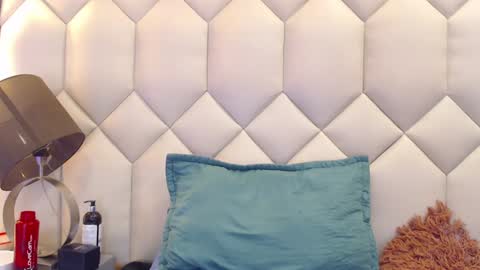 Maia  online show from 23, 1, 2025