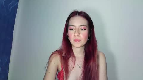 Snapshot of maiarosse_ chatting on 28, 9, 2025 MaiaRosse  online show from 28, 9, 2025